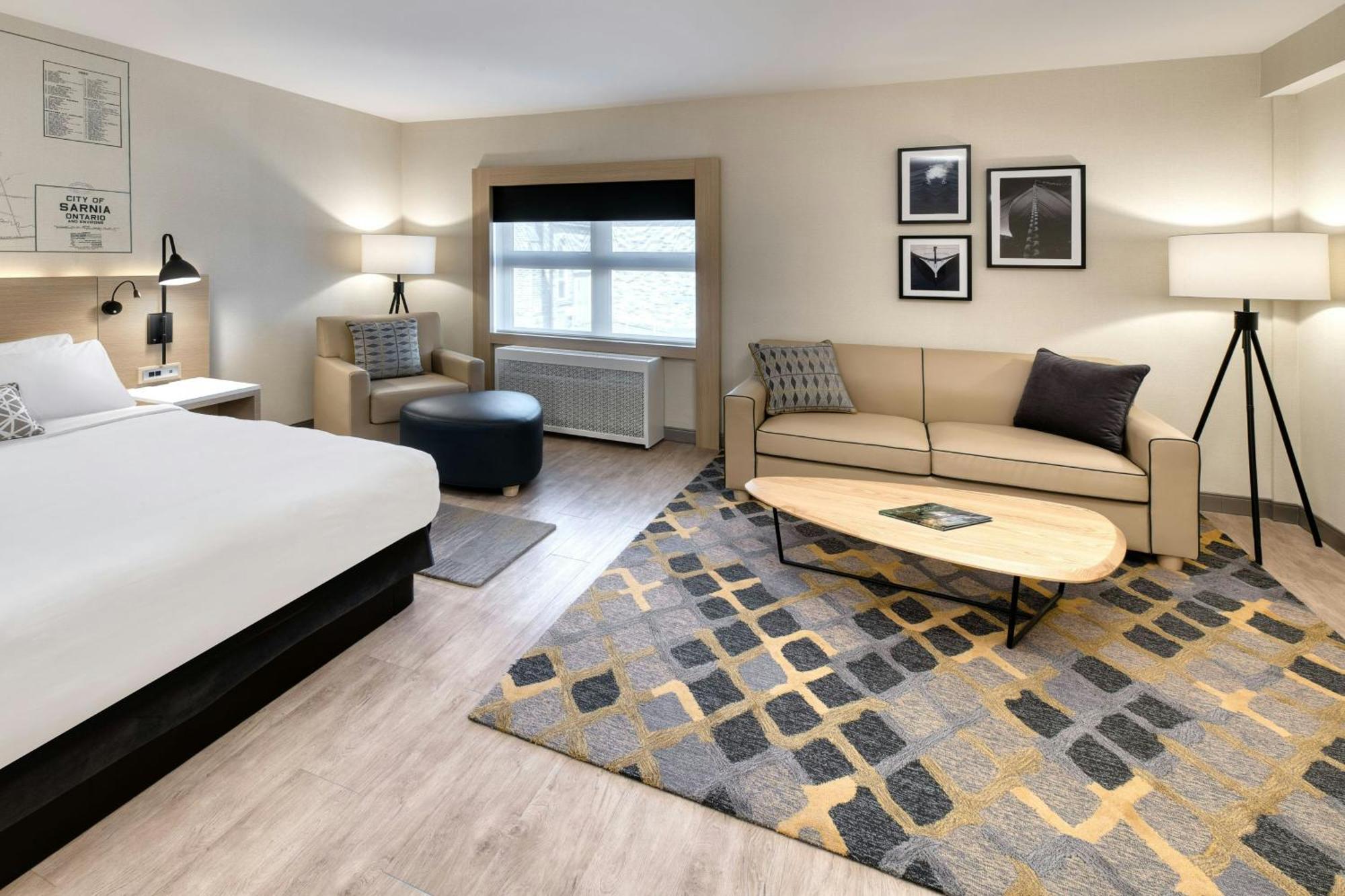 The Insignia Hotel, Sarnia, A Tribute Portfolio Hotel Exterior foto